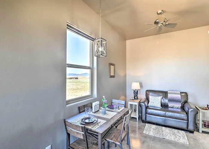 Holiday home Modern Home: Walk To Wineries + Pets Welcome Elgin
